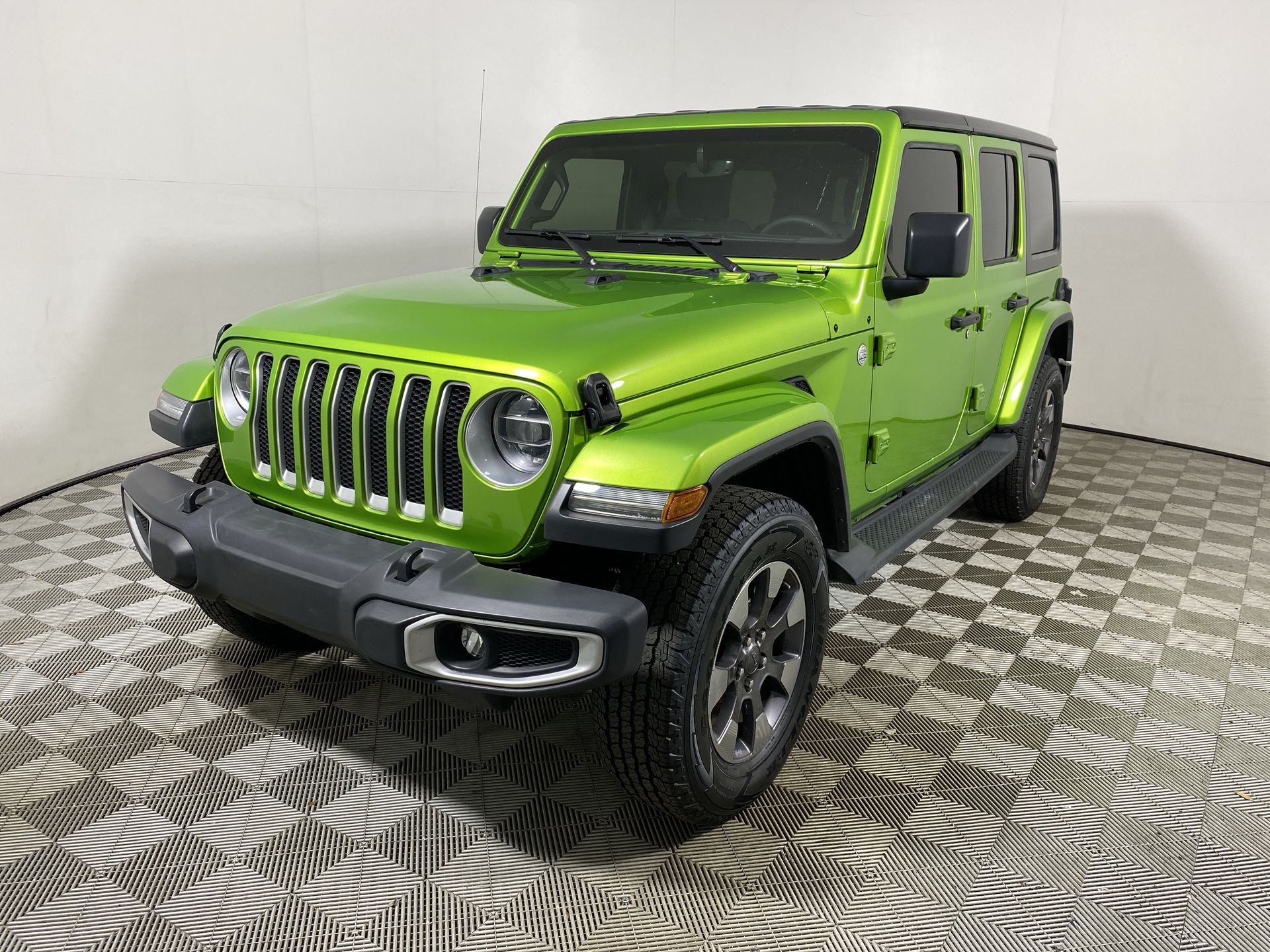Used 2019 Jeep Wrangler Unlimited For Sale ($41,499) | Vroom